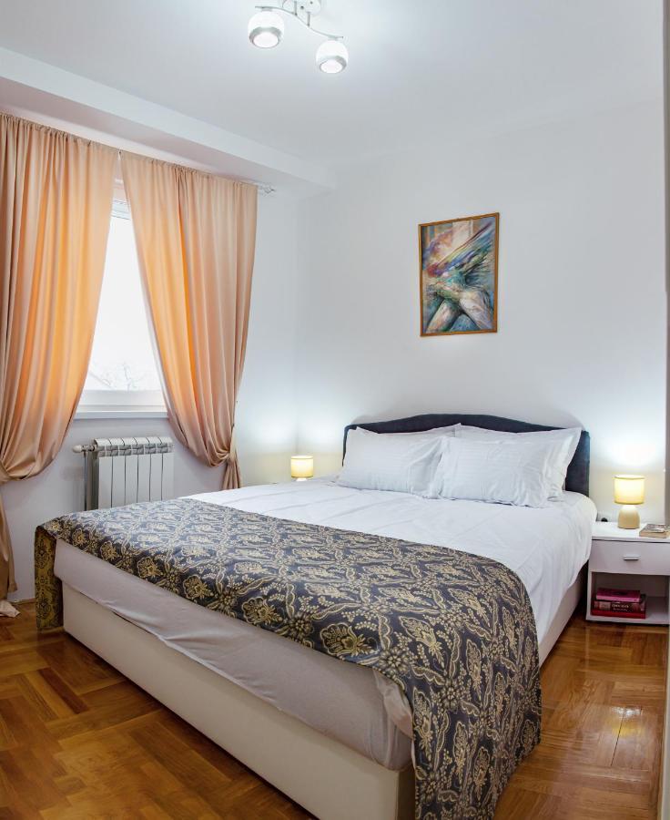 Apartman Mia Сремска-Митровица Экстерьер фото