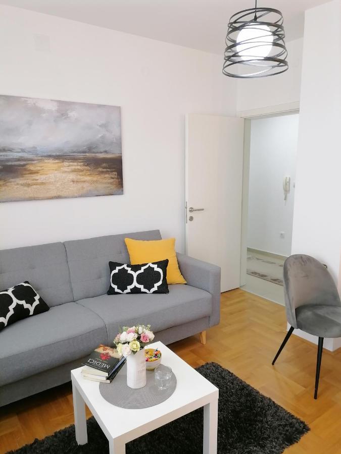 Apartman Mia Сремска-Митровица Экстерьер фото