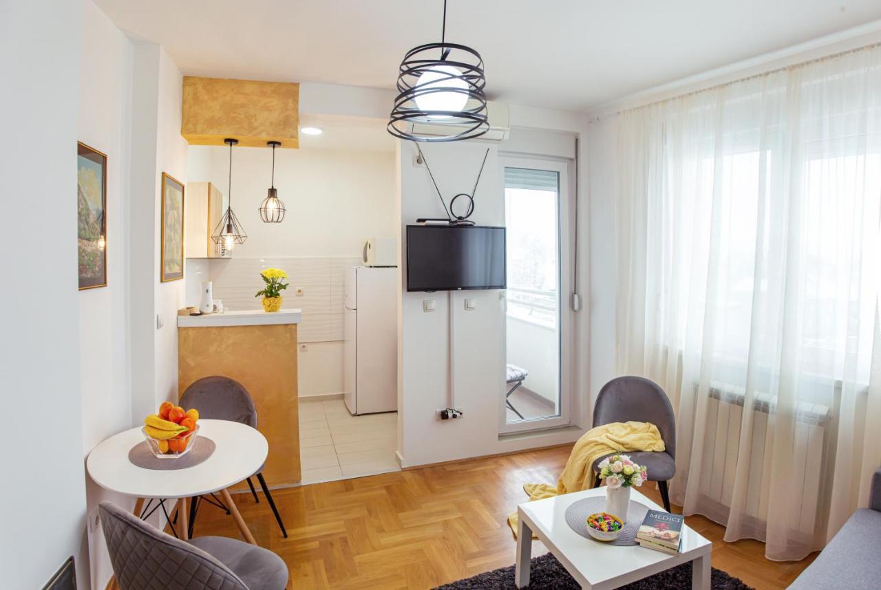 Apartman Mia Сремска-Митровица Экстерьер фото