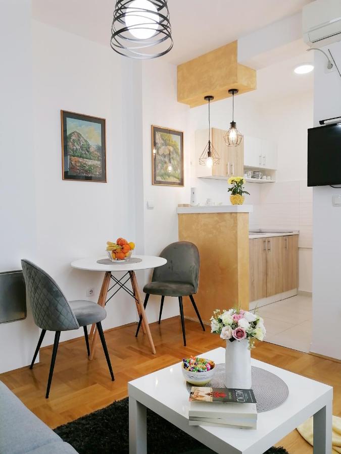 Apartman Mia Сремска-Митровица Экстерьер фото