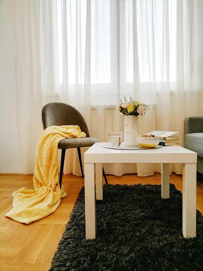 Apartman Mia Сремска-Митровица Экстерьер фото